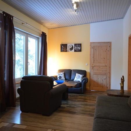 Cosy Apartment In Manderscheid With Balcony Exteriör bild