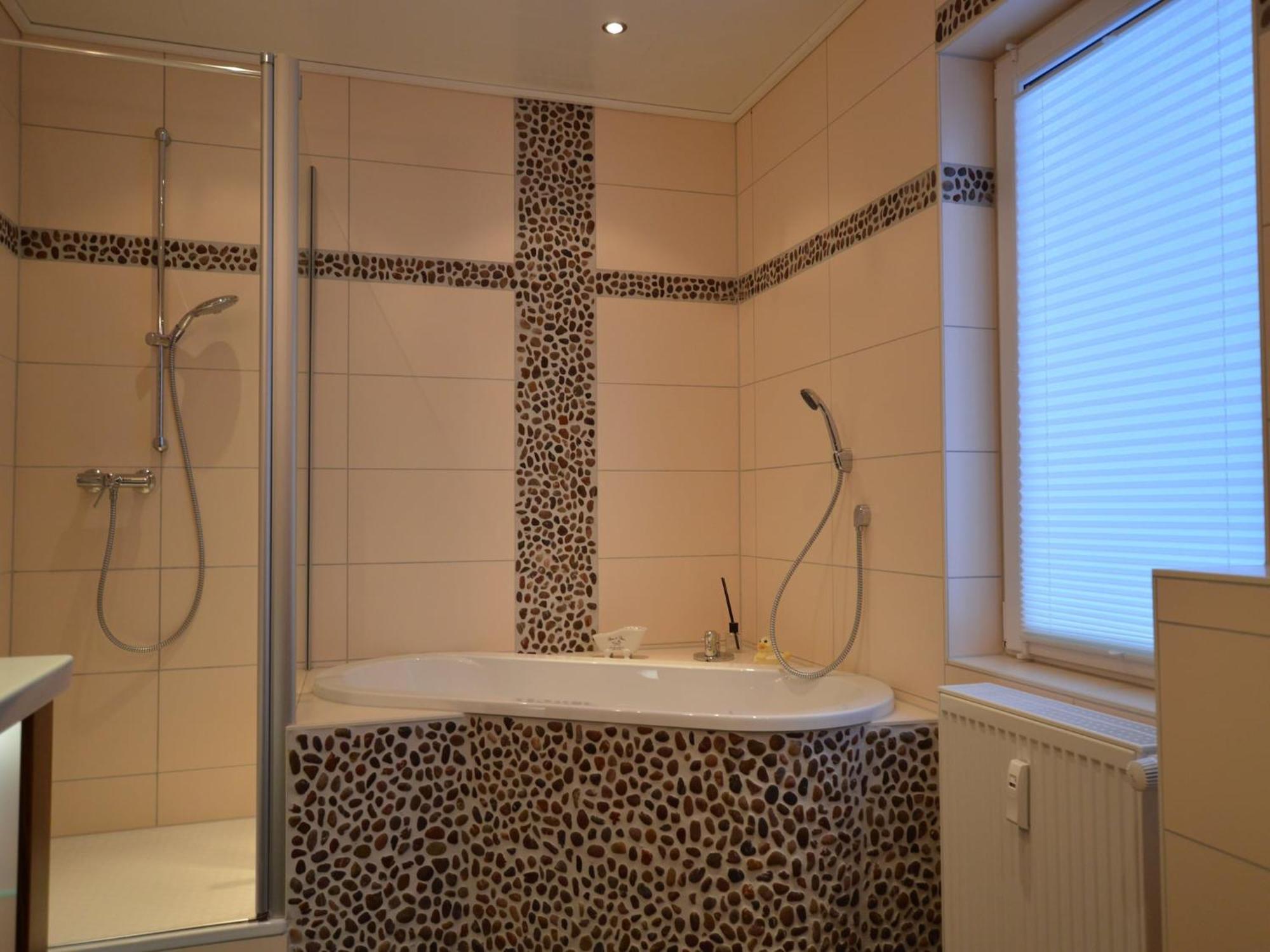 Cosy Apartment In Manderscheid With Balcony Exteriör bild